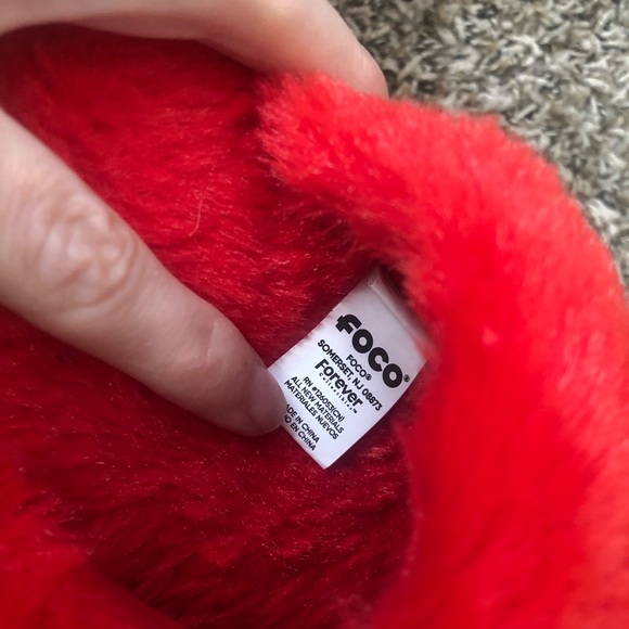 CHIEFS slippers! - Picture 6 of 6